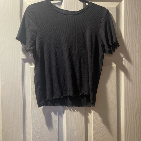 American Eagle Outfitters Charcoal Ribbed Short Sleeve Crop Tee - Picture 2 of 4